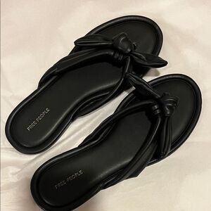 NWOT Free People Black Knotted Sandals